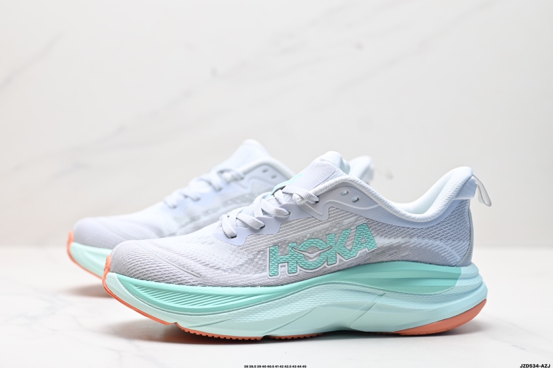 💰125公司级✅小红书推荐M SKYFLOW
全新配色 这个品牌来自于新西兰的毛利语,HOKA表示大地,ONE ONE表示飞越,连起来就是飞越地平线,ONE ONE不是读作“万万”,正确读法是“欧尼欧尼”。 HOKA在超厚中底方面的积累,让它跑在了其他厂商的前面,推出的跑鞋以缓震和轻量的优势,得到,众多跑者的青睐
货号:1155111
尺码:36 36.5 37.5 38 38.5 39 40 40.5 41 42 42.5 43 44 45