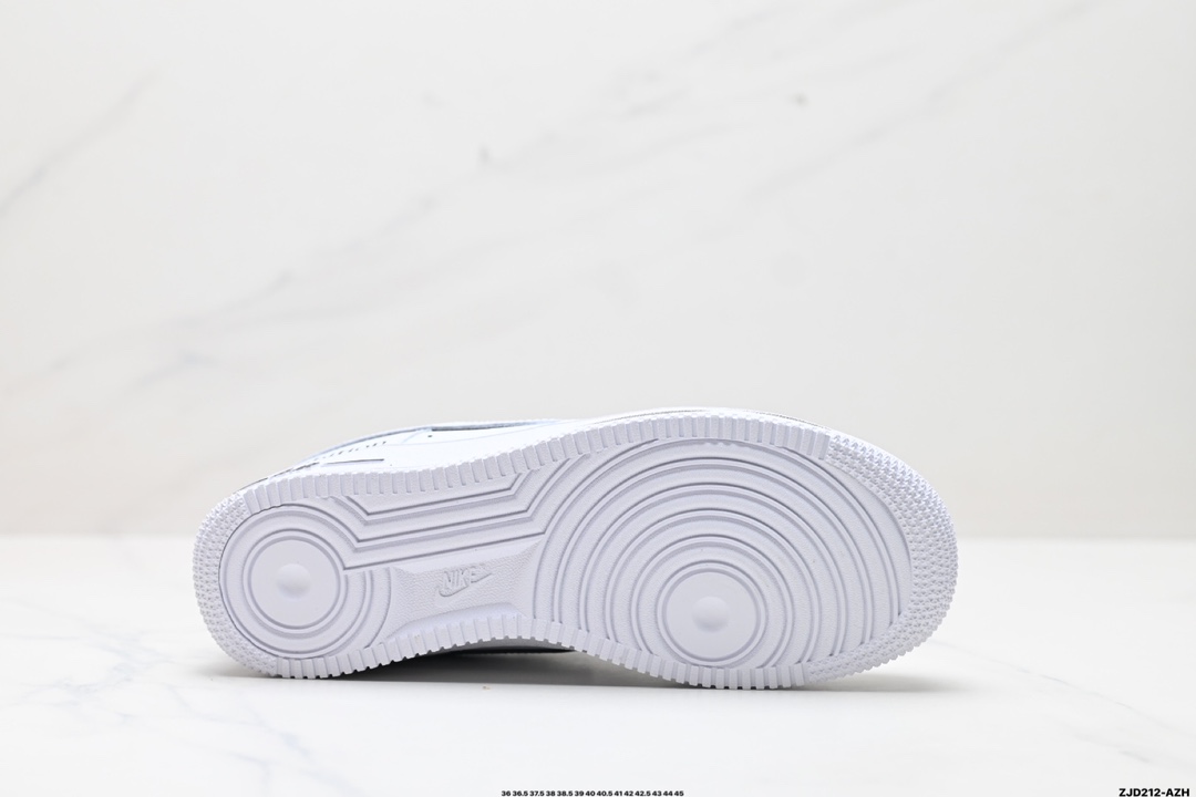 NIKE AIR FORCE 1‘07 LV8 CW2288-022