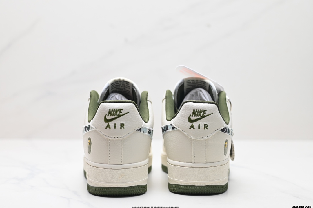 NIKE AIR FORCE 1'07  DF0188-012