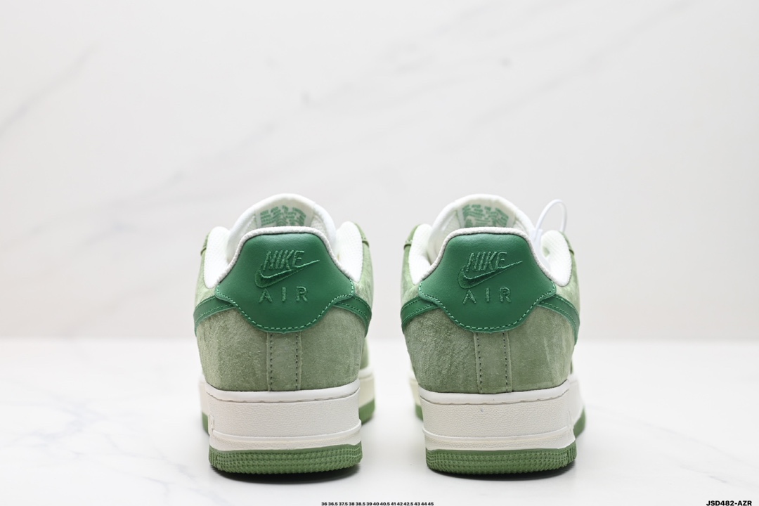 NIKE AIR FORCE 1'07  FF7795-111