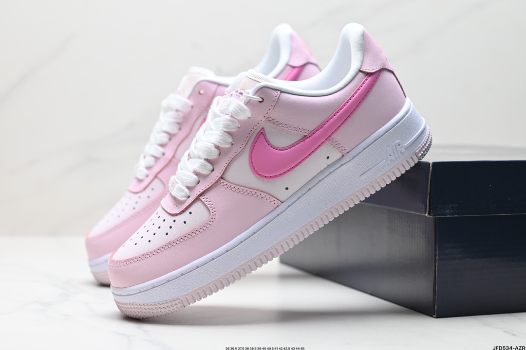 NIKE AIR FORCE 1‘07  HM3696-661