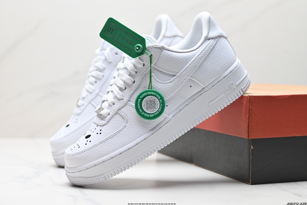 NIKE AIR FORCE 1‘07   lB4025-100