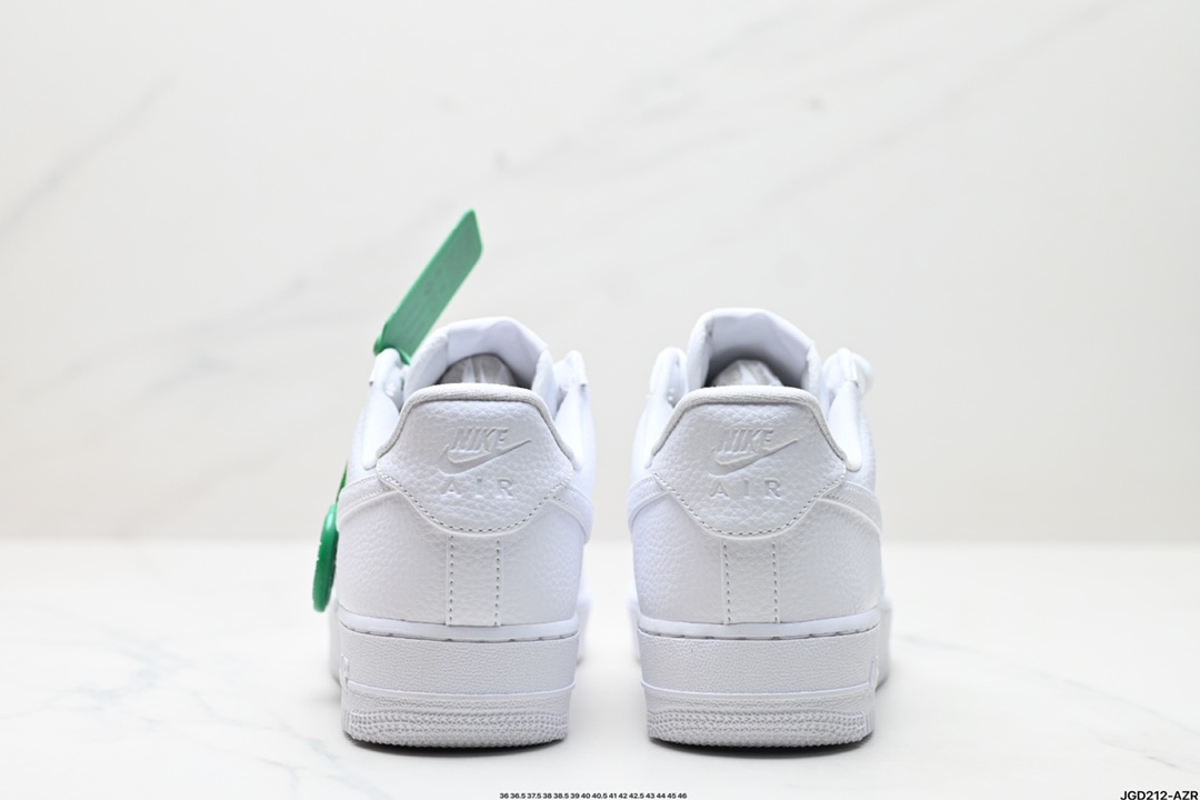 NIKE AIR FORCE 1‘07   lB4025-100