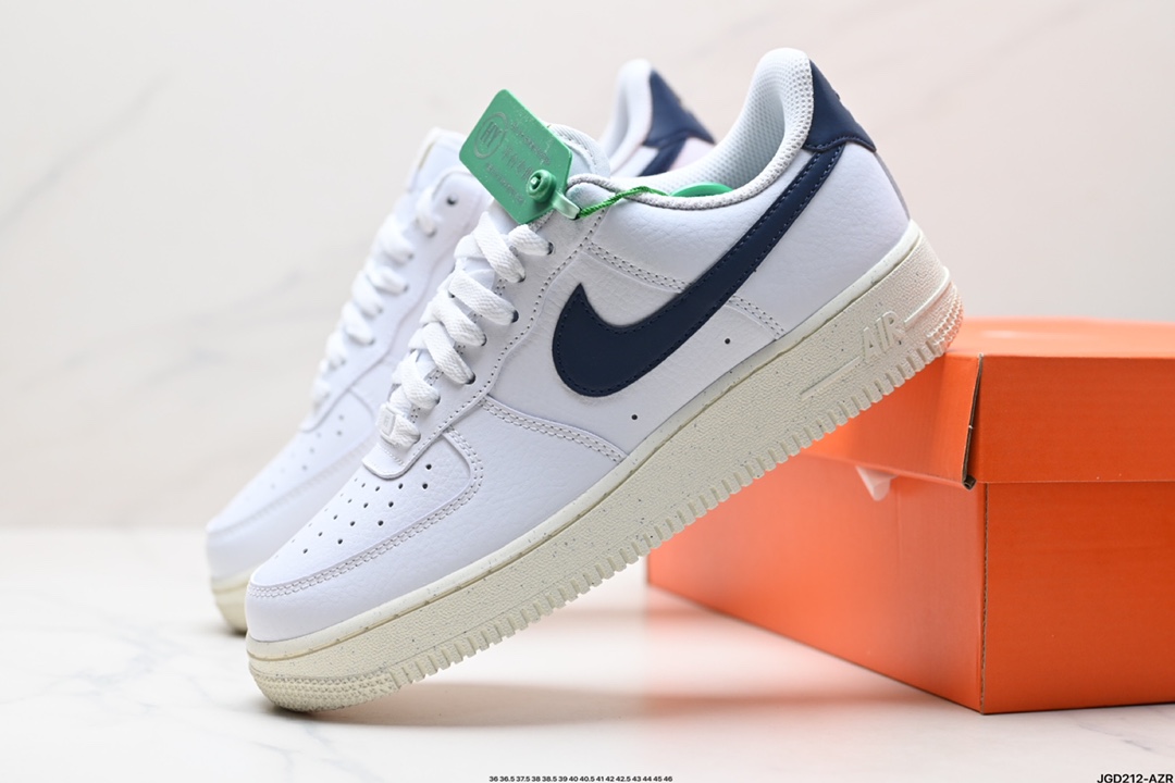 NIKE AIR FORCE 1‘07  FZ6768-100