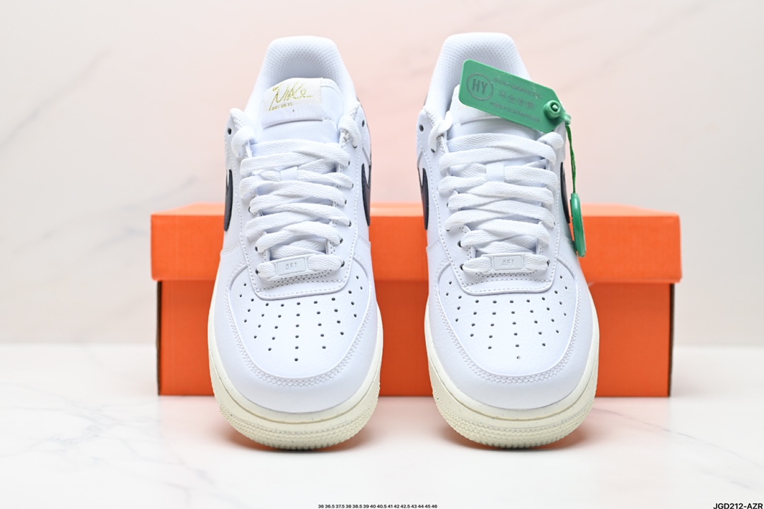 NIKE AIR FORCE 1‘07  FZ6768-100