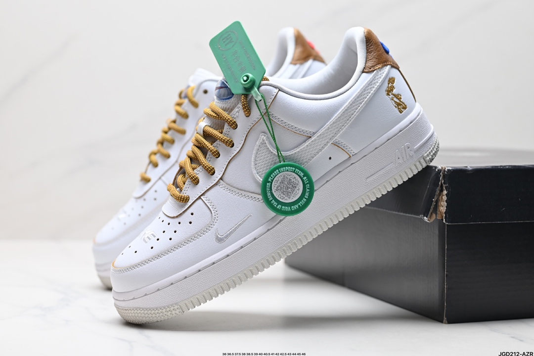 NIKE AIR FORCE 1‘07 LX   HF5716-111