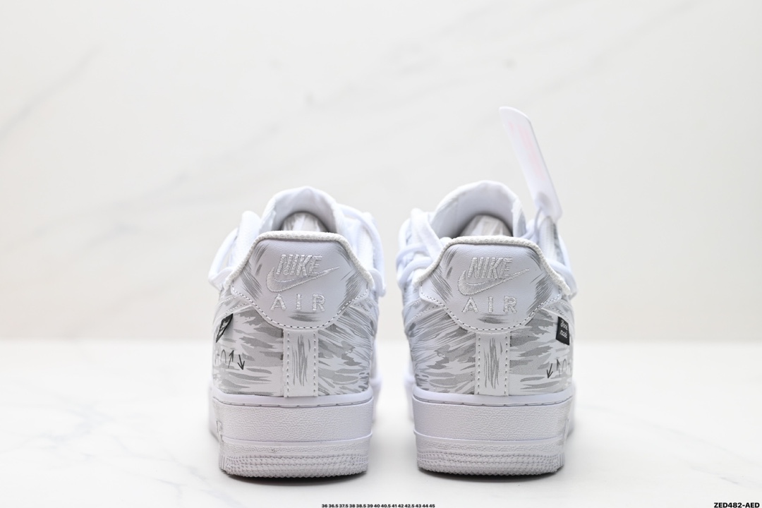 NIKE AIR FORCE 1'07   ZH0316-049