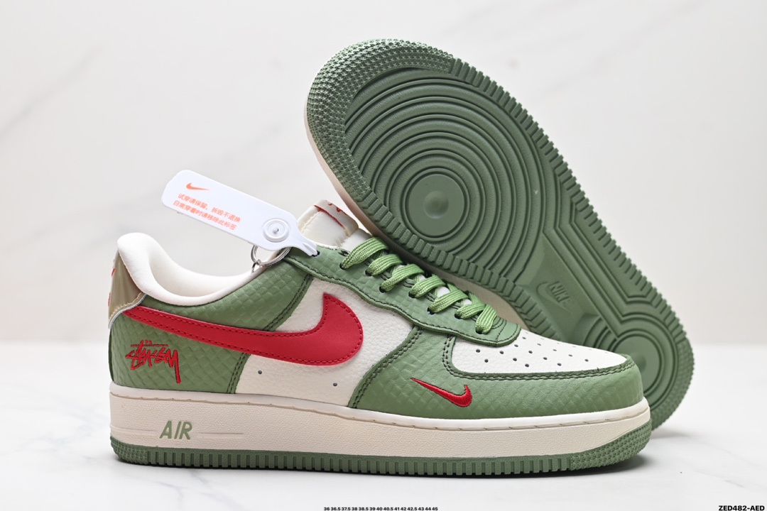 NIKE AIR FORCE 1'07  KK1988-028