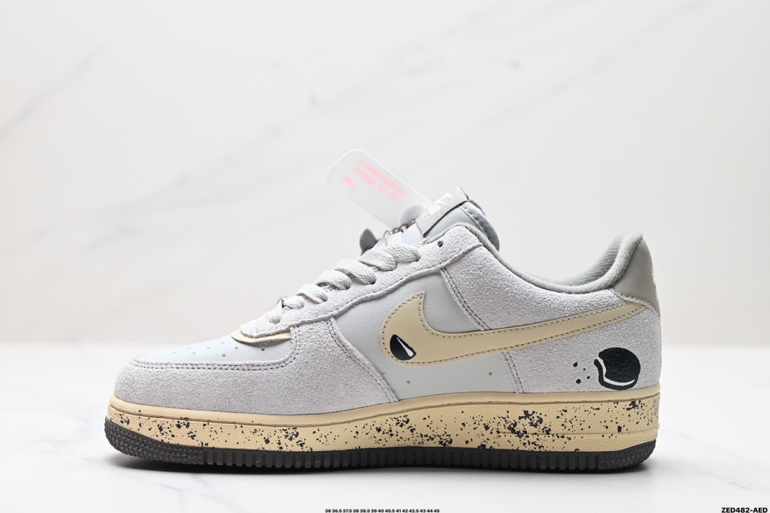 NIKE AIR FORCE 1'07 KL1210-111