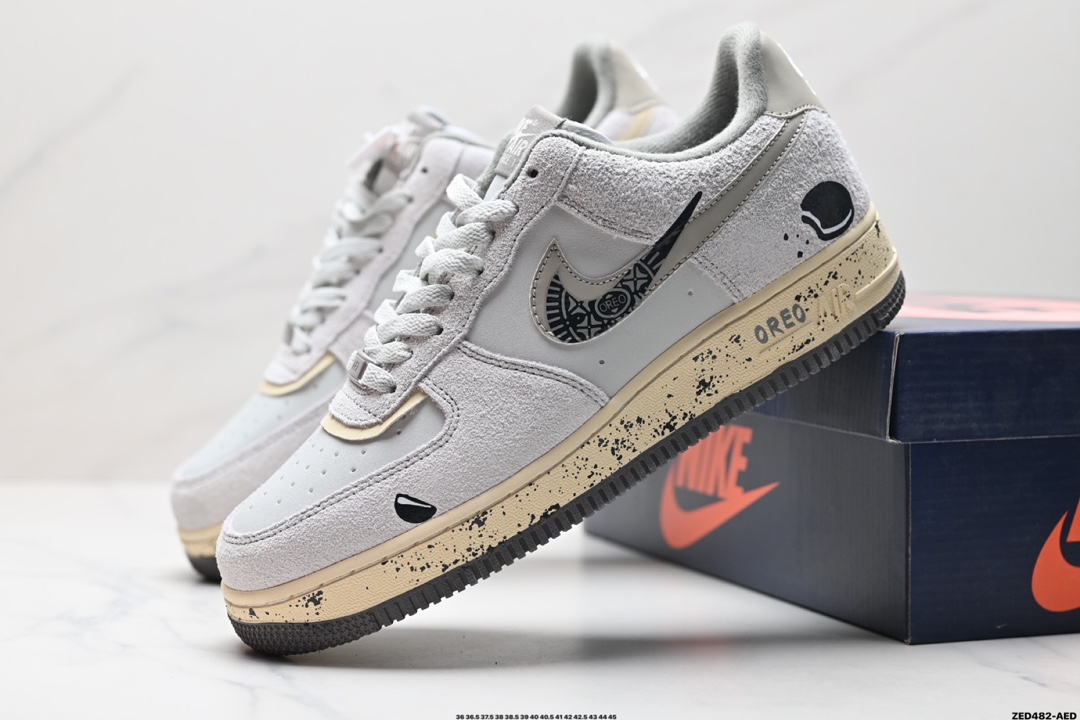 NIKE AIR FORCE 1'07 KL1210-111