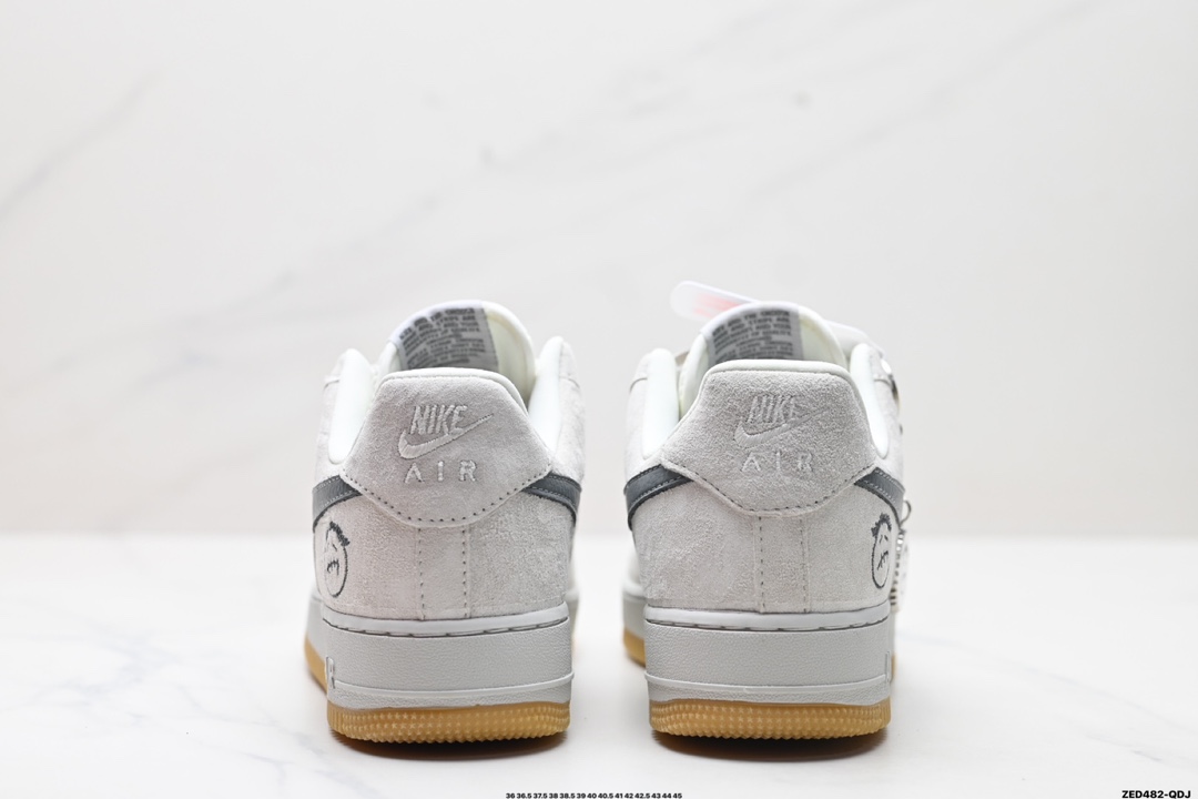 NIKE AIR FORCE 1‘07  DF0188-022