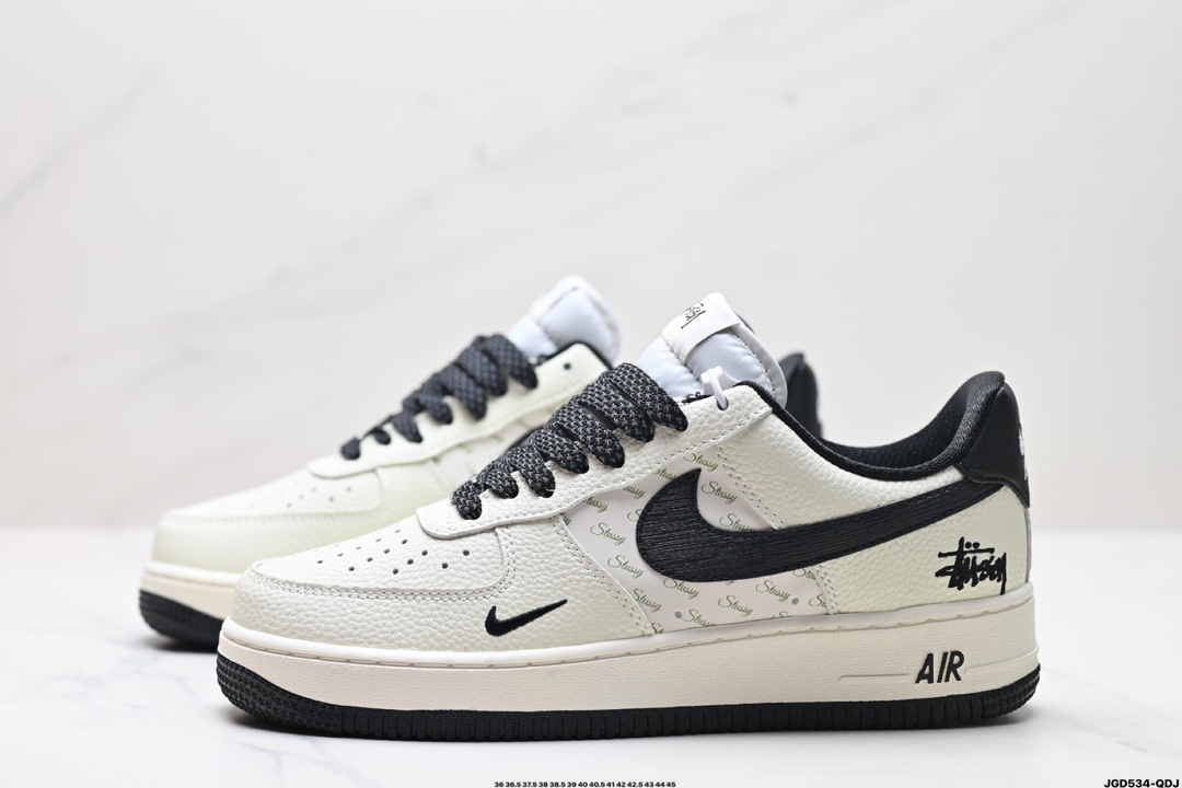 NIKE AIR FORCE 1‘07   XZ3328-001