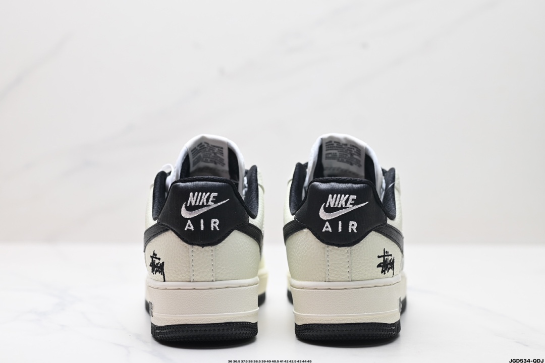 NIKE AIR FORCE 1‘07   XZ3328-001