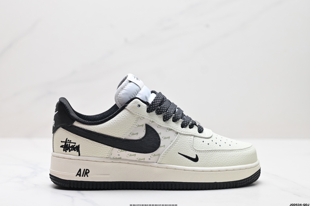 NIKE AIR FORCE 1‘07   XZ3328-001