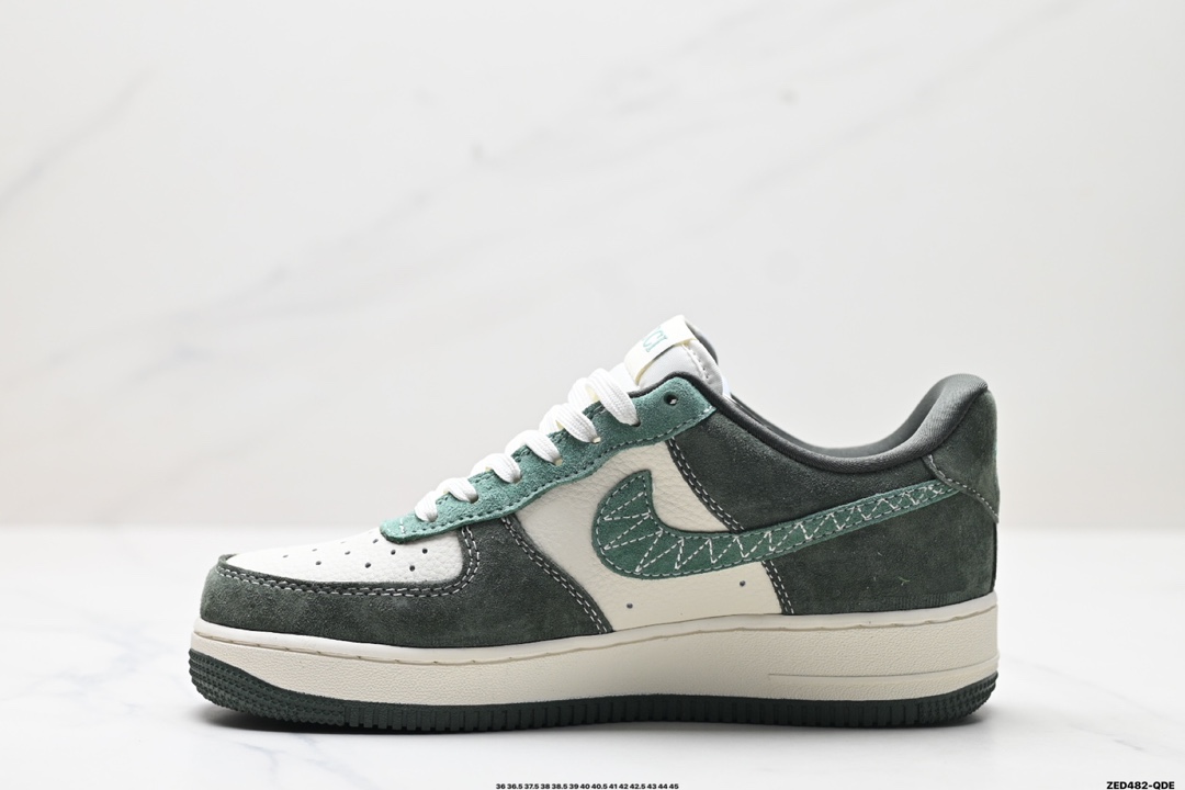 NIKE AIR FORCE 1'07  KK1988-026