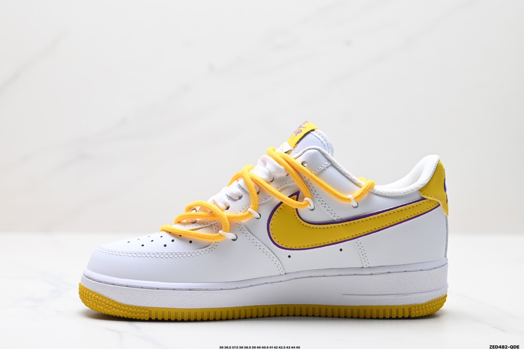 NIKE AIR FORCE 1'07  ZH0316-050