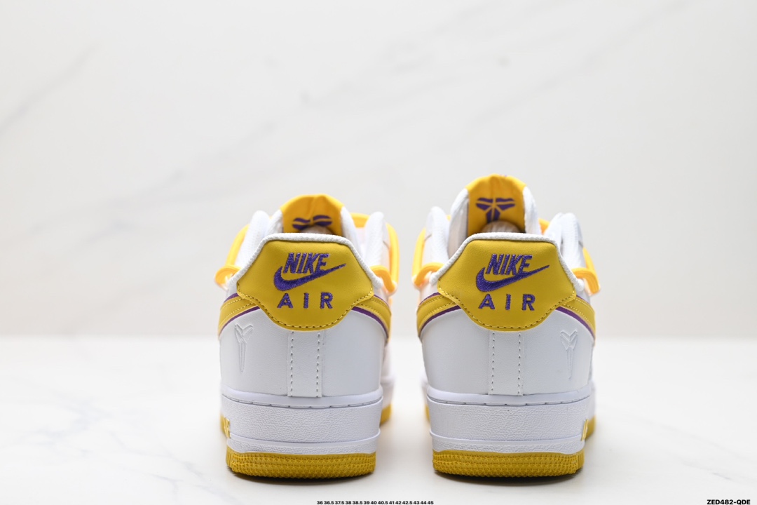 NIKE AIR FORCE 1'07  ZH0316-050