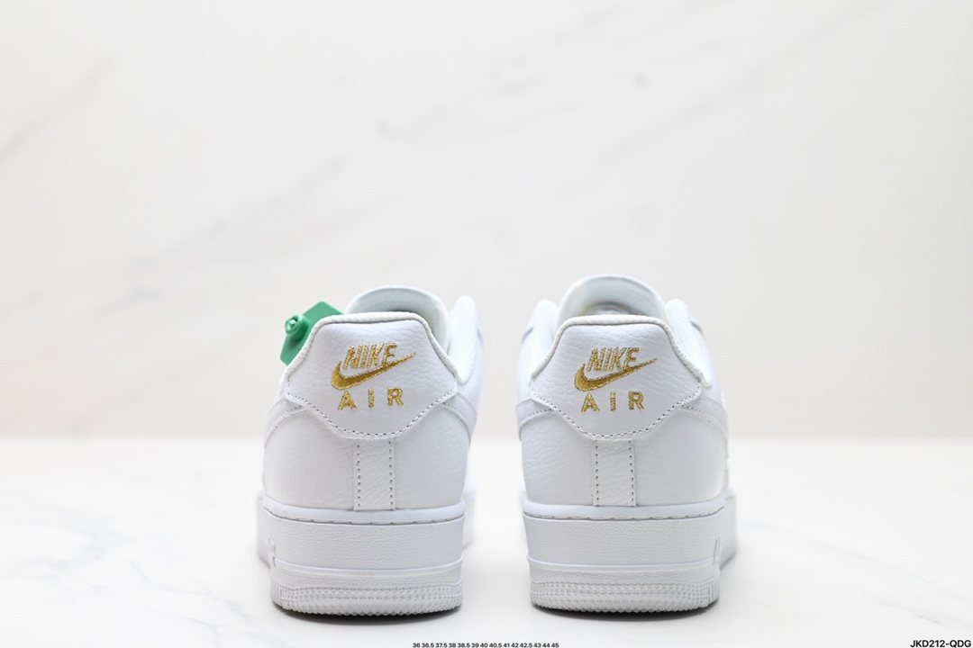 耐克Nike AIR FORCE 1‘07 空军一号低帮百搭休闲运动板鞋  FZ5068-161