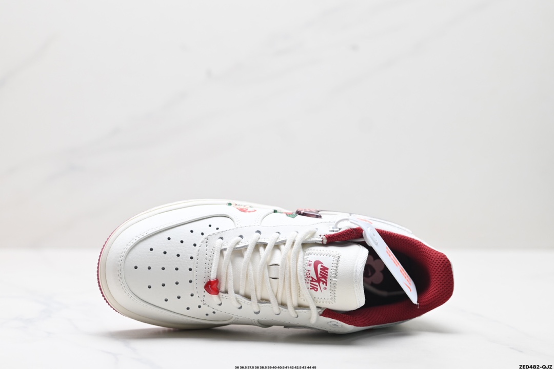 NIKE AIR FORCE 1'07 LV8  FZ5068-616