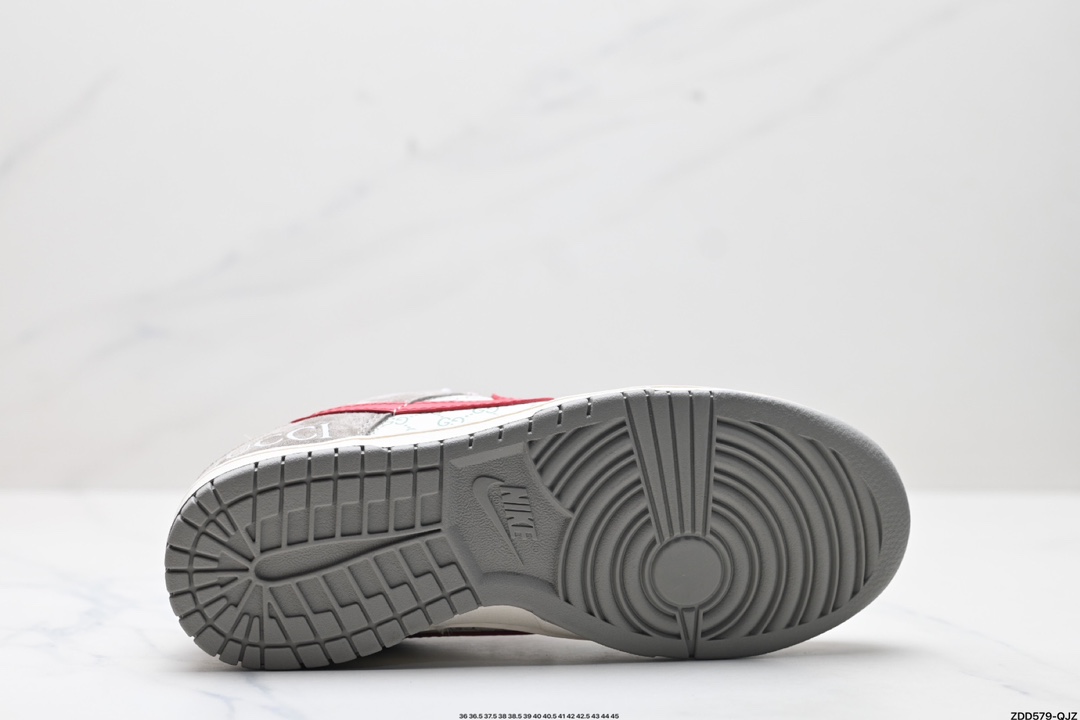 NK Dunk Low Retro “DIY高端定制” 低帮休闲运动板鞋  XF8698-018