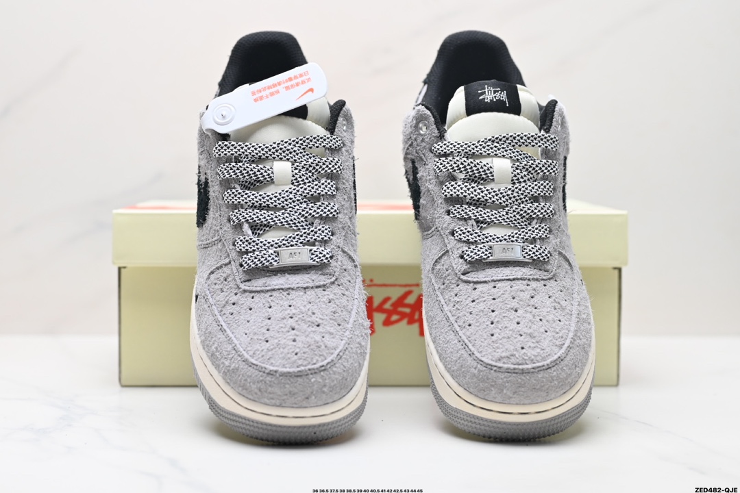 NIKE AIR FORCE 1'07 LV8 SJ6698-018