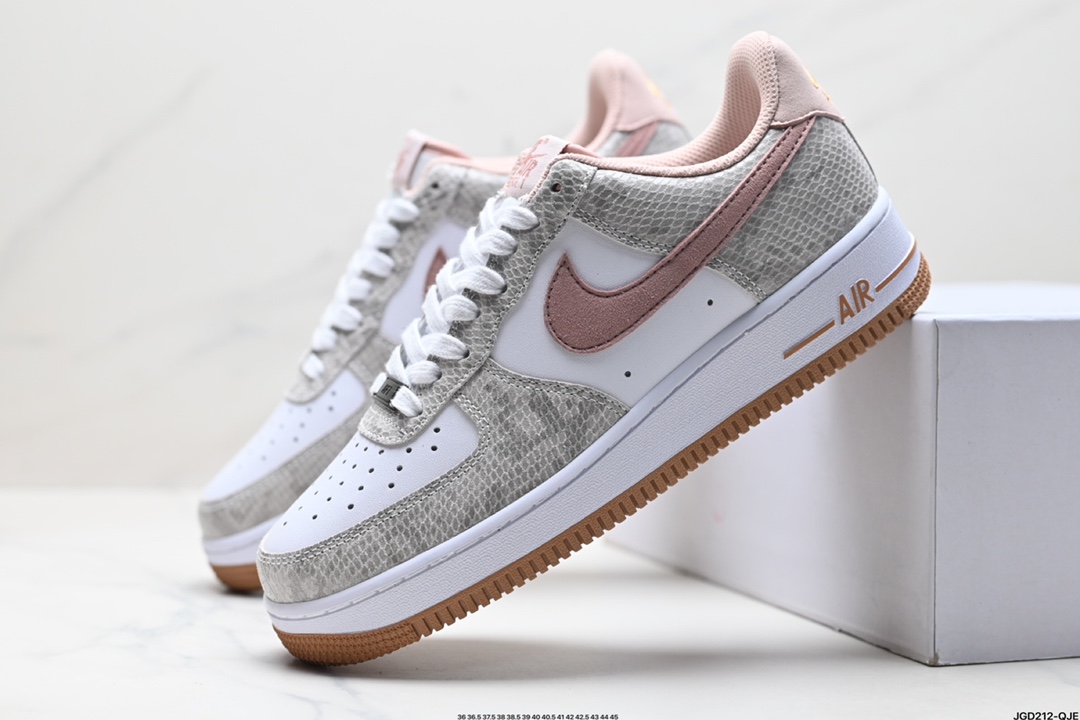 Nike AIR FORCE 1 ‘07 PRM  CU8870-117