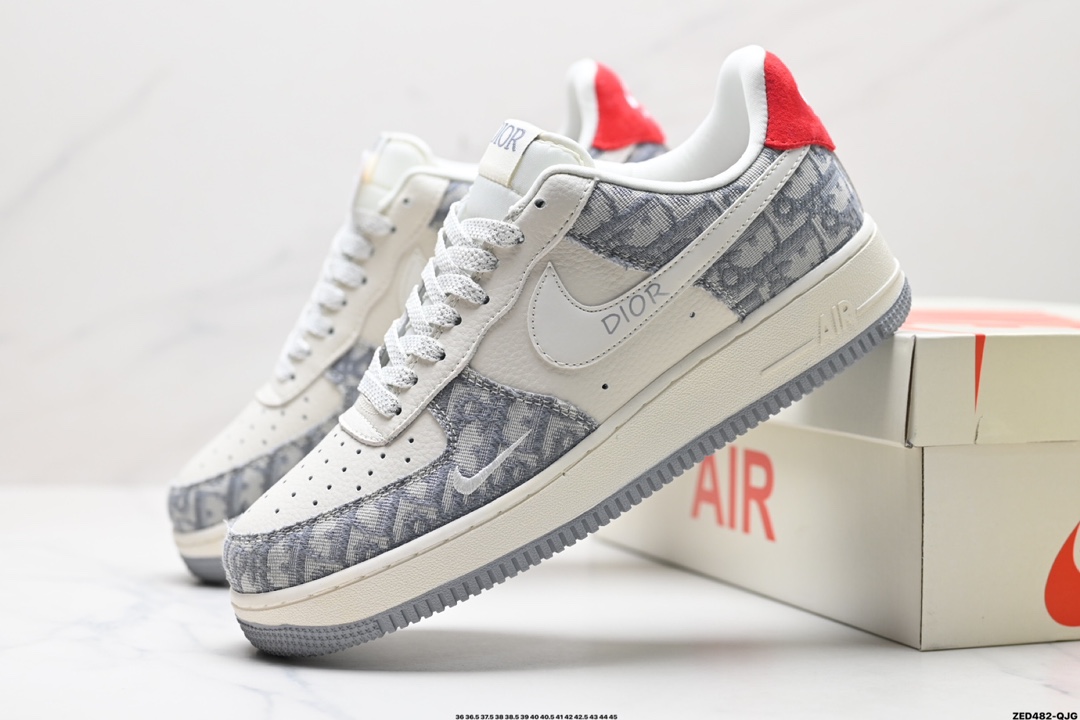 NIKE AIR FORCE 1'07 LV8   DF0188-021