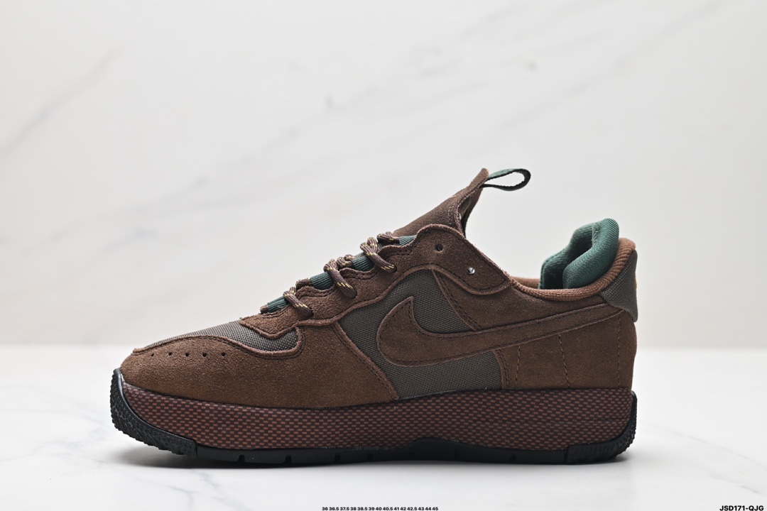 NIKE AIR FORCE 1 WILD FB2348-001