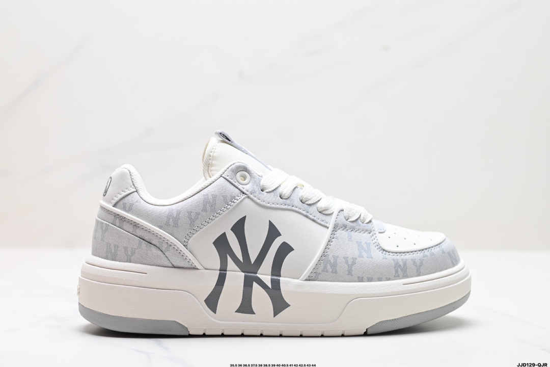 💰120
真标✅2022ss春季学院穿搭爆款🔥Korea韩国限定,联乘NY美国榄球洋基队🏈
简约百搭,脚感轻盈,活力感爆表。斜侧大写NY队标,个性十足,麦昆的最佳平替品,內赠手提袋。
货号:3ASXCLD4N
Size:35.5 36 36.5 37.5 38 38.5 39 40 40.5 41 42 42.5 43 44
ID:JJD129-QJR