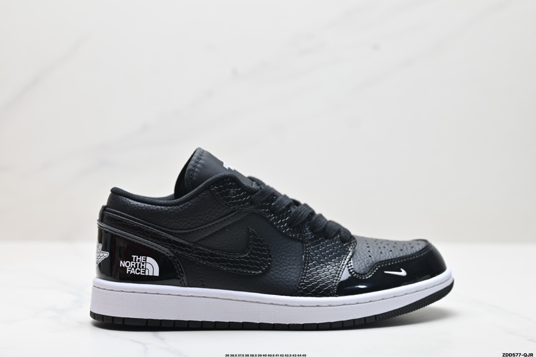 Nike Air Jordan 1 Low AJ1乔1低帮休闲板鞋  XX2411-011