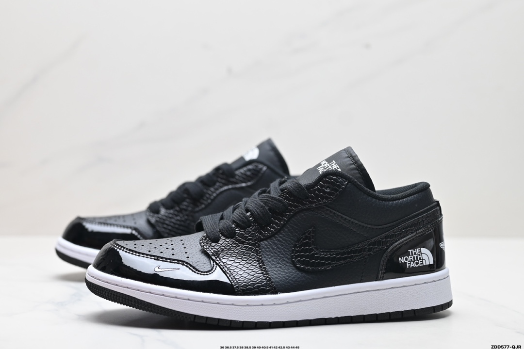 Nike Air Jordan 1 Low AJ1乔1低帮休闲板鞋  XX2411-011