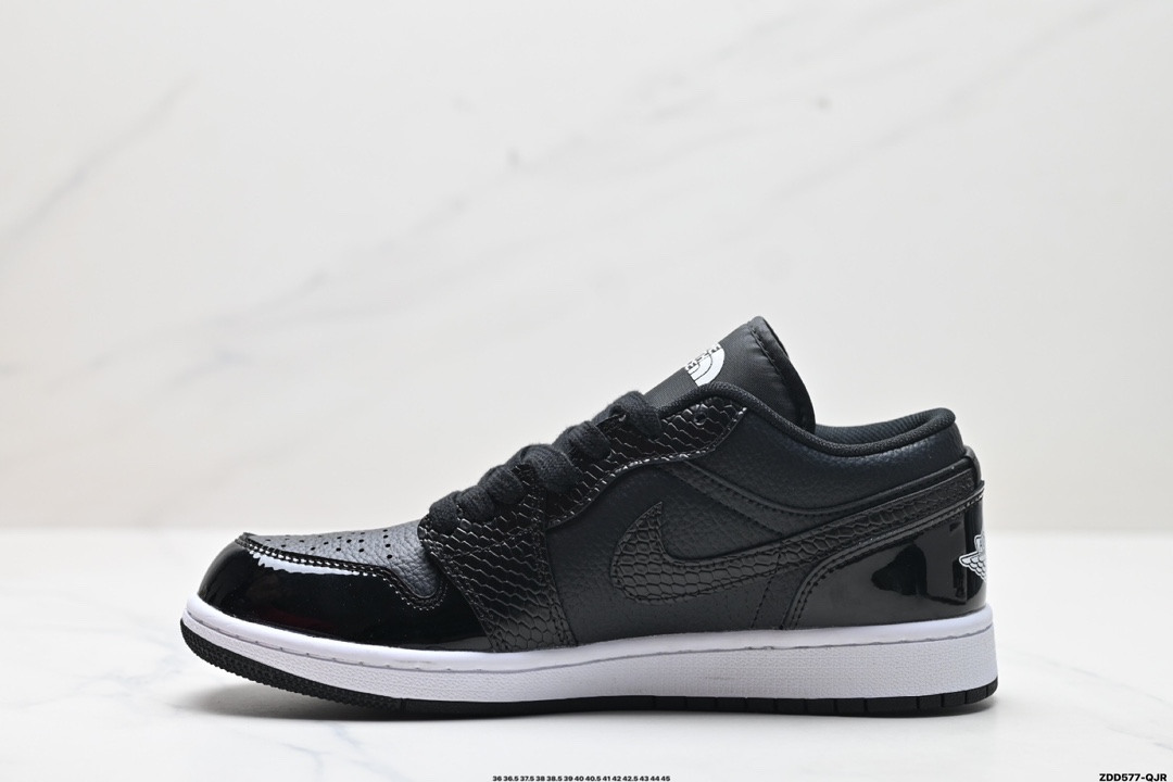 Nike Air Jordan 1 Low AJ1乔1低帮休闲板鞋  XX2411-011