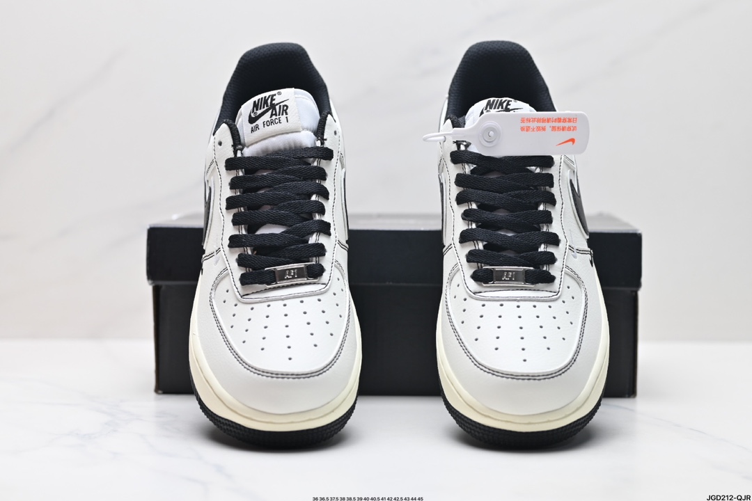 NIKE AIR FORCE 1‘07   CW2288-111