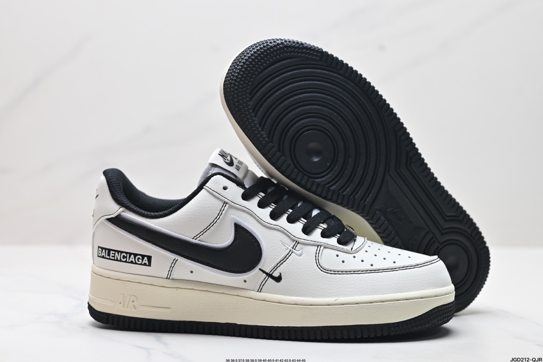 NIKE AIR FORCE 1‘07   CW2288-111