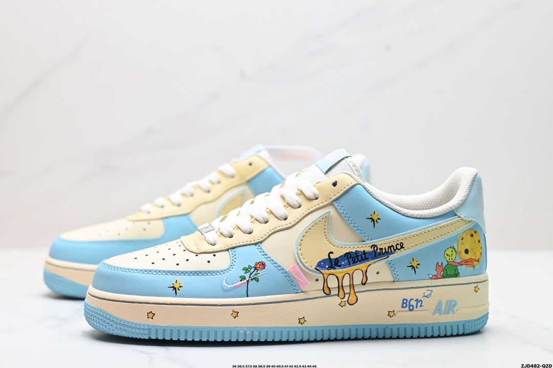 NIKE AIR FORCE 1'07 LV8   XL2321-555