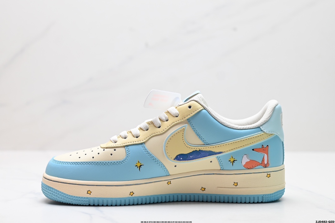 NIKE AIR FORCE 1'07 LV8   XL2321-555