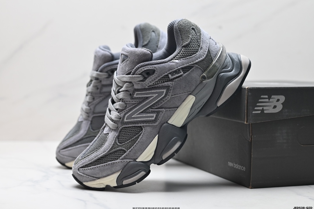 🈴💰170
公司级✅New Balance 公司级版本
NB9060 联名款 复古休闲运动慢跑鞋 
鞋款灵感源自设计师本人对夏日的怀日回忆。鞋面大身由空间双格及磨砂鞋面拼接而生，夏日氛围拉满#采用大面积网眼以及麂皮材质覆盖鞋身，还原经典气质。搭载ABZORB避震科技，由泡沫聚酯制成，上脚可以有效减少由鞋底反弹对身体及双腿的冲击力
货号:U9060APP
Size:36 37 37.5 38 38.5 39.5 40.5 41.5 42 42.5 43 44 45 46
ID:JED538-QZD