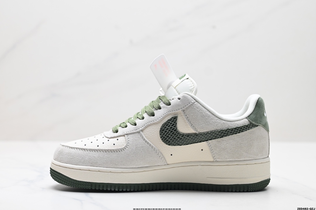 NIKE AIR FORCE 1'07   DF0188-026