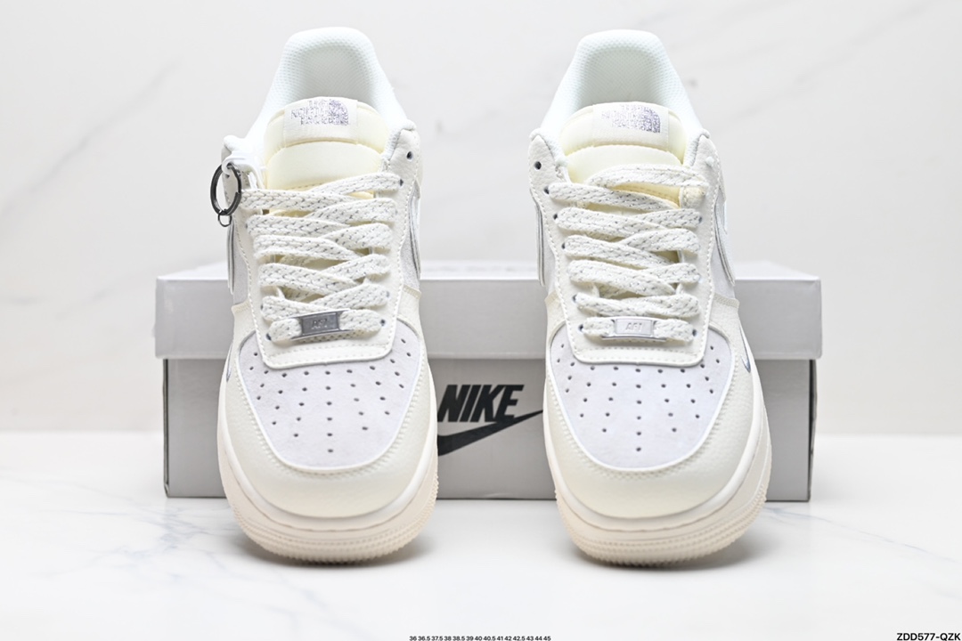 NIKE AIR FORCE 1‘07 LV8  QY6818-524