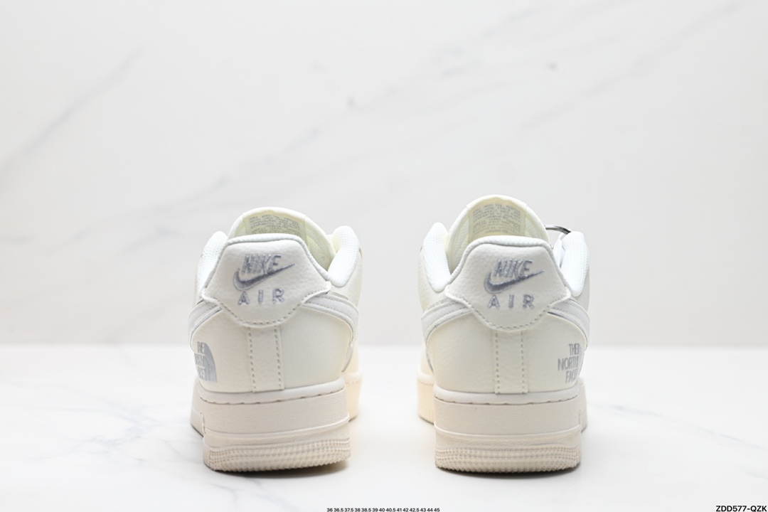 NIKE AIR FORCE 1‘07 LV8  QY6818-524