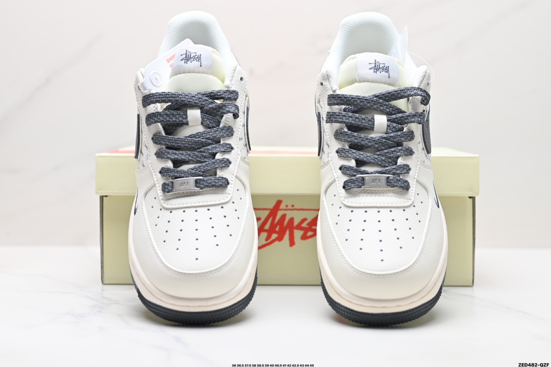 NIKE AIR FORCE 1'07 LV8   XZ3228-536