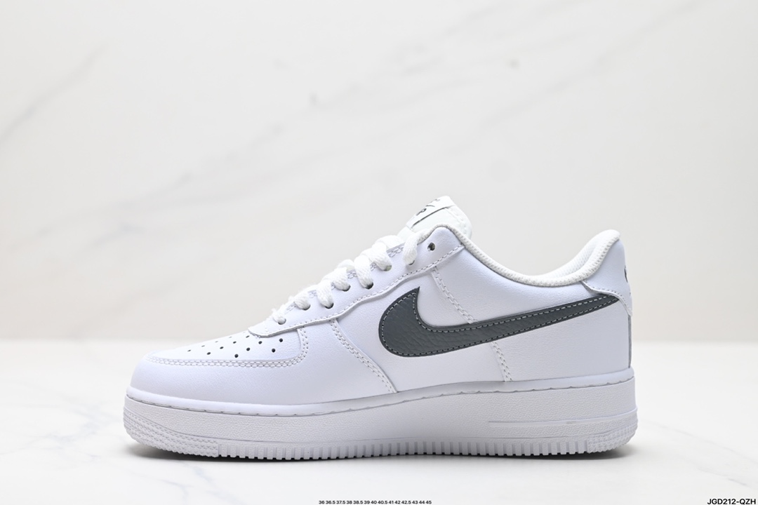 NIKE AIR FORCE 1‘07   FD0660-100