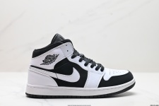 Air Jordan 1 AAA+ Scarpe Sneaker Air Jordan Acquisto di replica Vintage Mid Top 1 Air Jordan 1 AAA+
Scarpe Sneaker Air Jordan Acquisto di replica
Vintage Mid Top