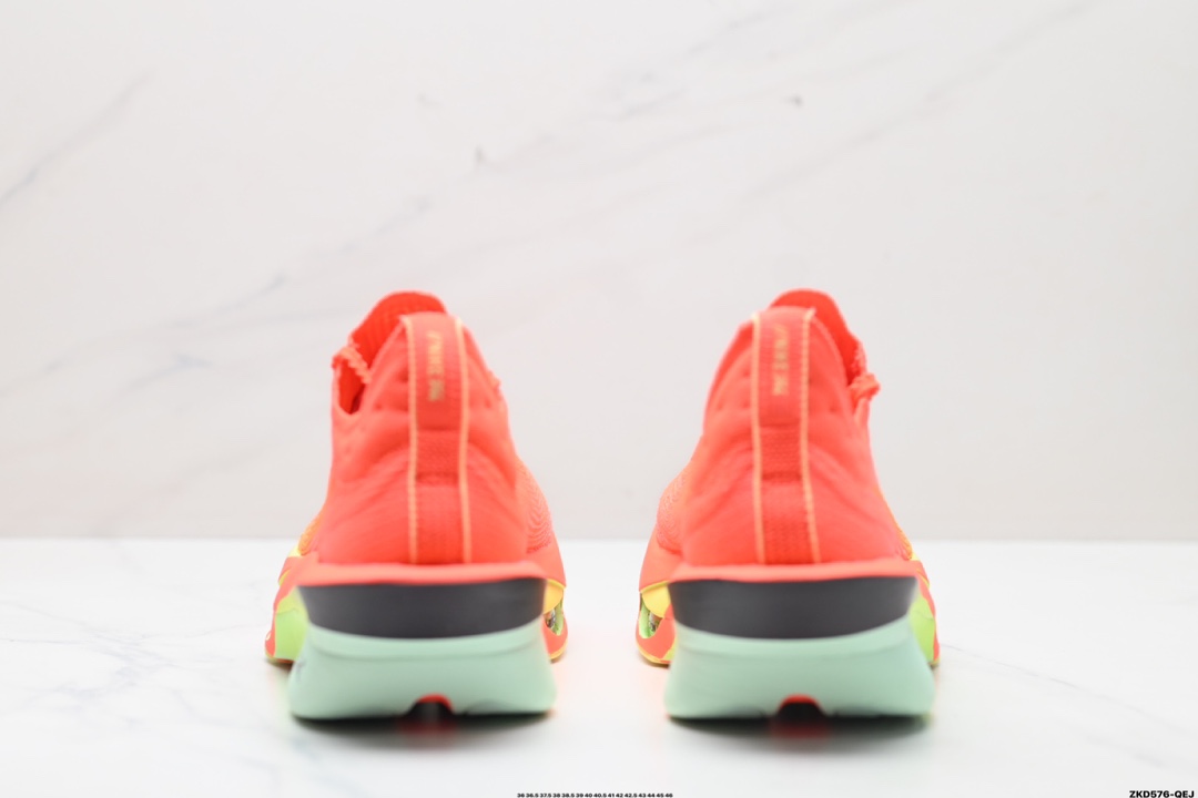 新品发布 Nike Air Zoom Alphafly NEXT  FD8395-600