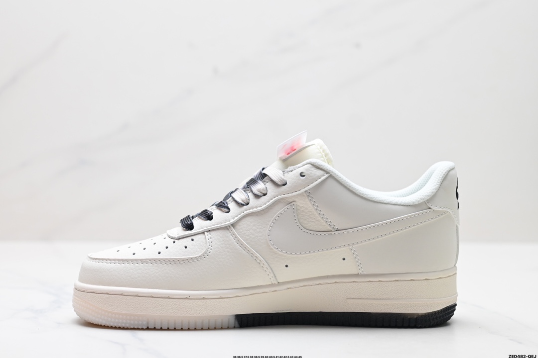 NIKE AIR FORCE 1'07 LV8   XZ6188-017