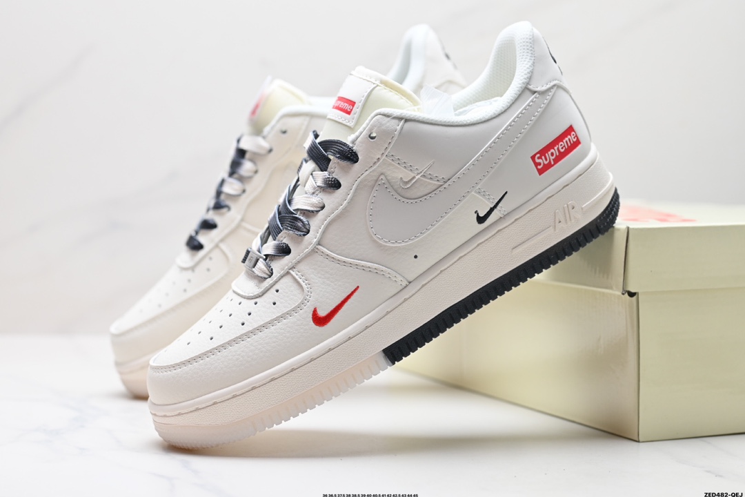 NIKE AIR FORCE 1'07 LV8   XZ6188-017