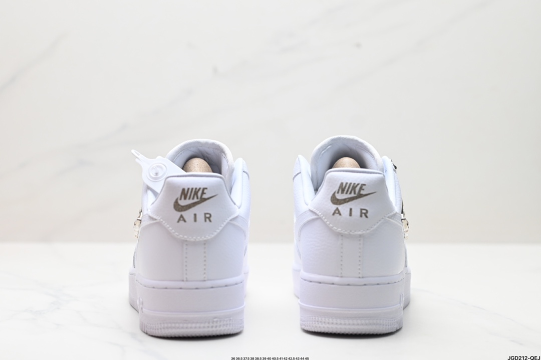 NIKE AIR FORCE 1‘07  FV3616-101