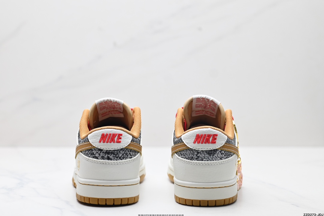 NK Dunk Low Retro “DIY高端定制” 低帮休闲运动板鞋  CY5979-102