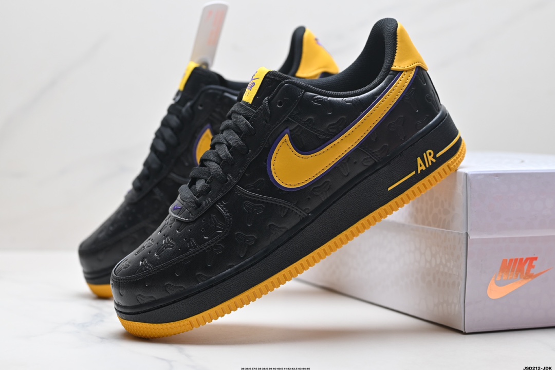 NIKE AIR FORCE 1'07 HV5122-001