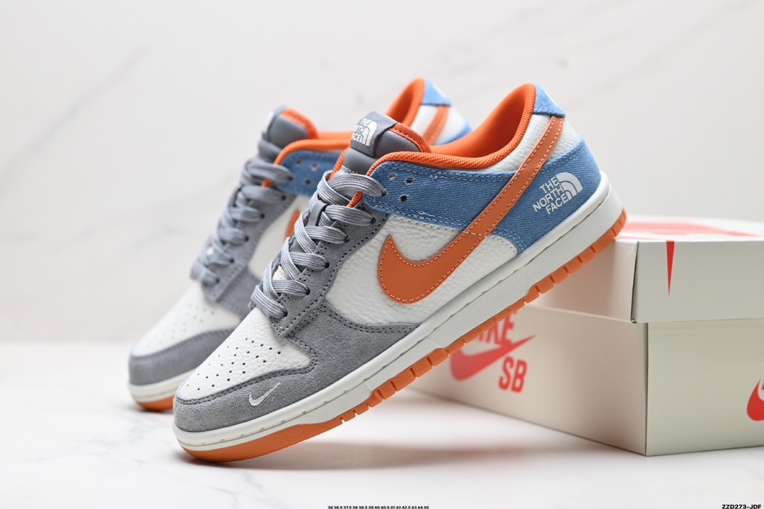 NK Dunk Low Retro “DIY高端定制” 低帮休闲运动板鞋   CY5979-104